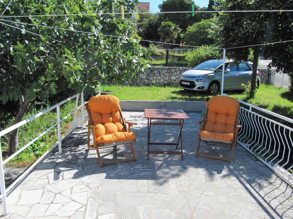 Apartment Maja Crikvenica Exterior foto